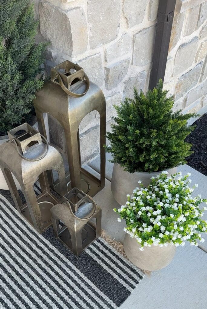  Heavy cast aluminum brass lanterns