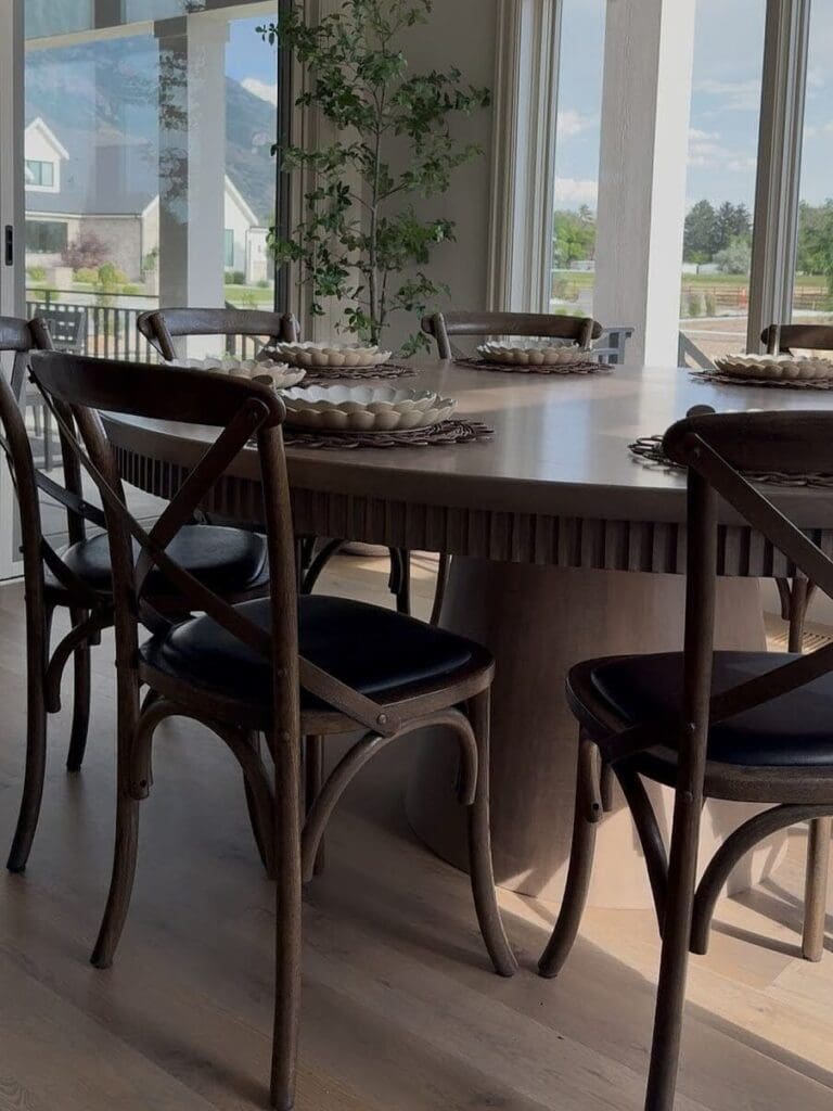 Myfluted dining table